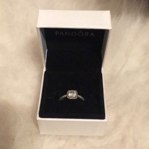 Pandora Ring